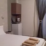 招待所 Maltezos